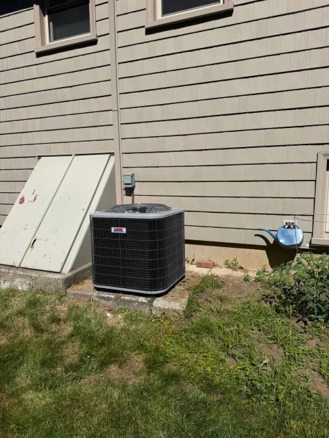 Central air condenser installation