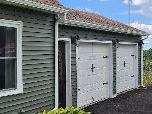 Ark Seamless Gutters work photo