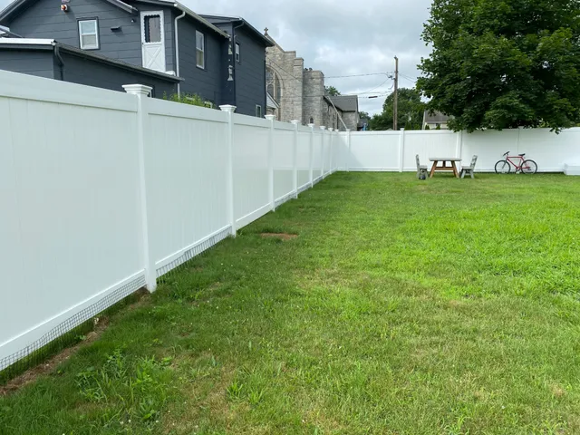 work photo from thefenceguysct.com