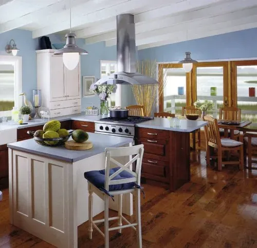 work photo from kitchensandbathsmattapoisett.com