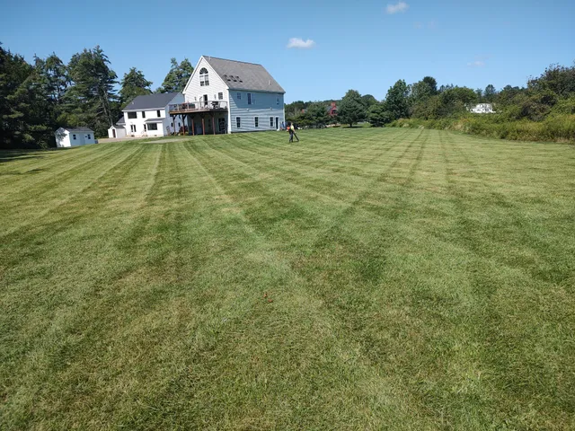 Weavs Landscaping work photo