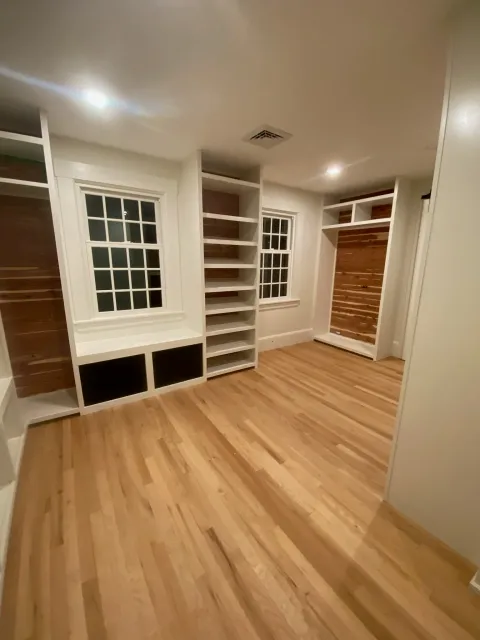 Painting & Restoration Services, Integrity Painting & Restoration LLC, New Hampshire Painting, Massachusetts Painting, Bedroom Painting, Livingroom Painting, Ceiling Painting, Door Painting, Painting Company