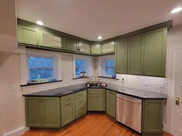 Kitchen and Cabinet Refinishing