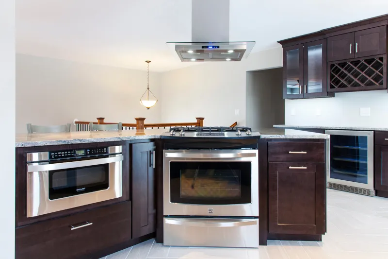 work photo from pinnaclekitchens-walpole.com