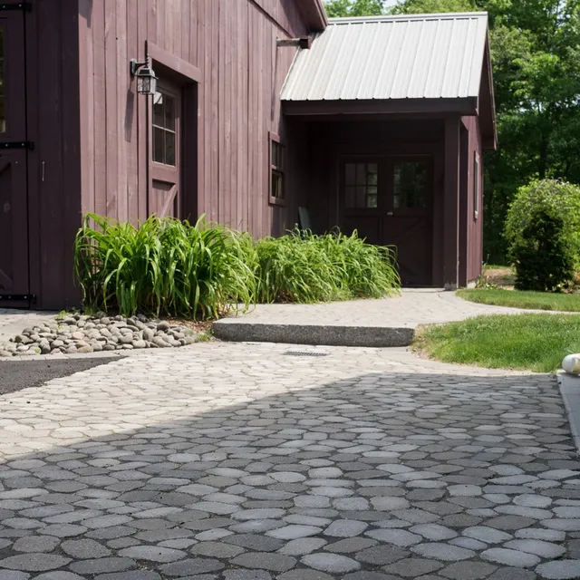 R&B Landscaping work photo