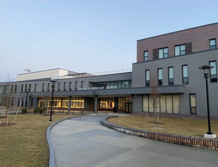 Tewksbury Elementary exterior