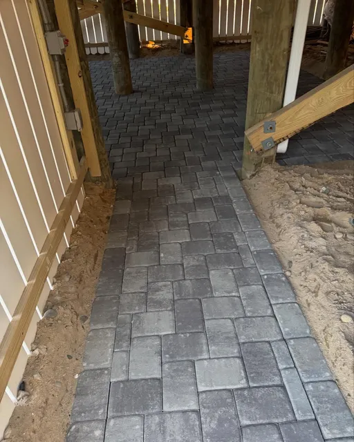 #trugliamasonryandhardscapesllc #pavers #garage #belgardpavers #humarockbeach #humarock
