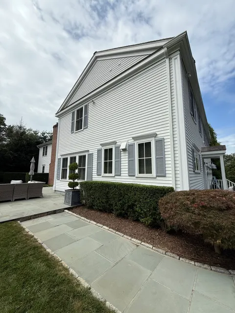 Perry’s Pressure Washing CT LLC work photo