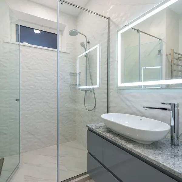 Curbless shower with floating bench and linear drain, Norwalk CT