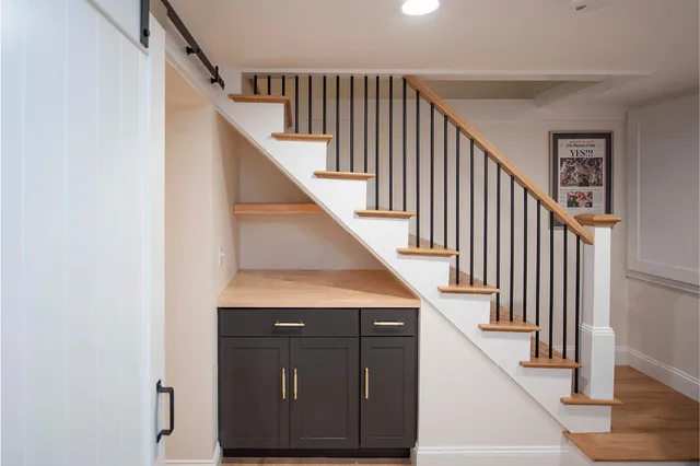 J. Kenneway / Awl Carpentry