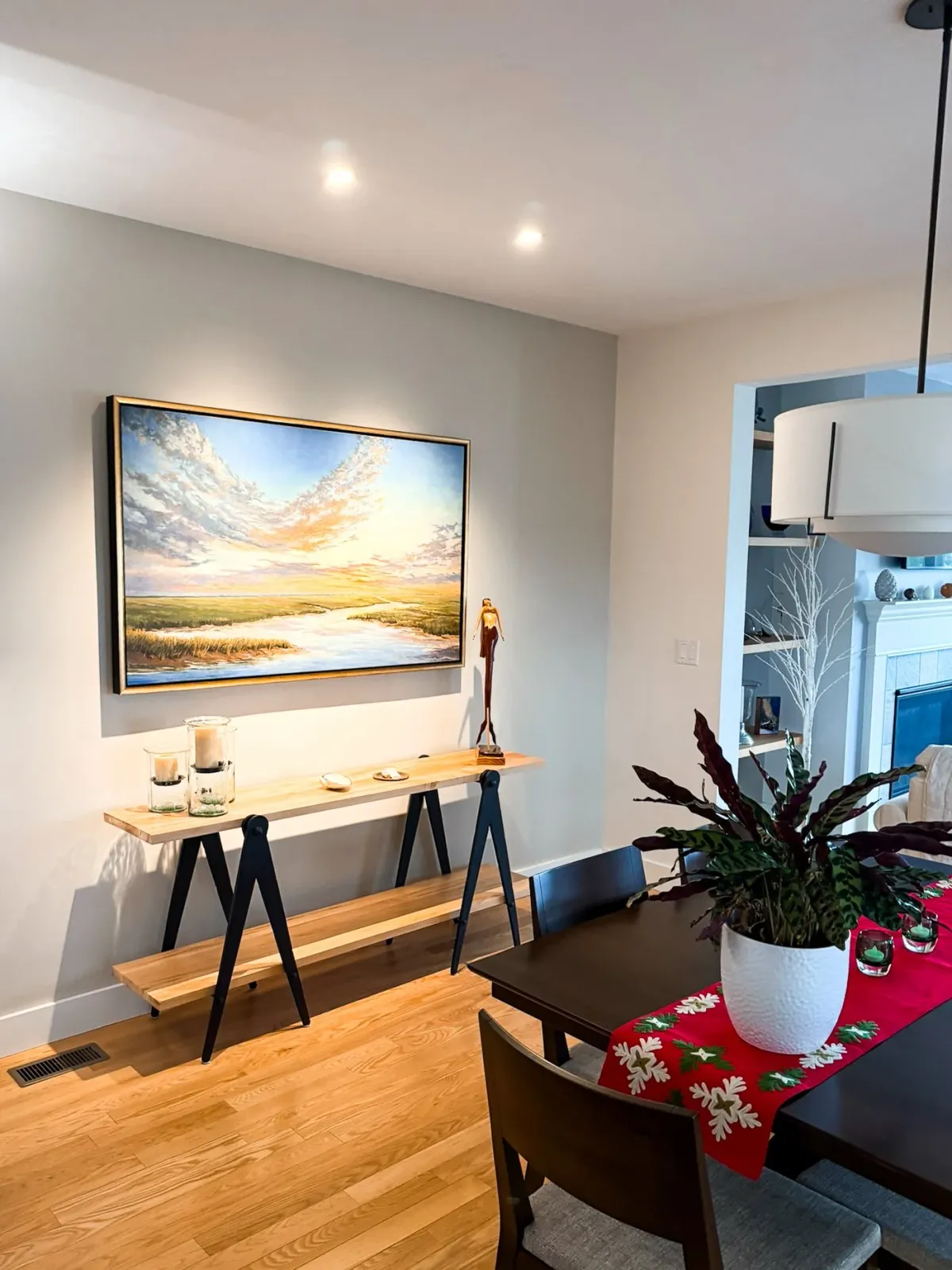LED recessed lighting for residential artwork