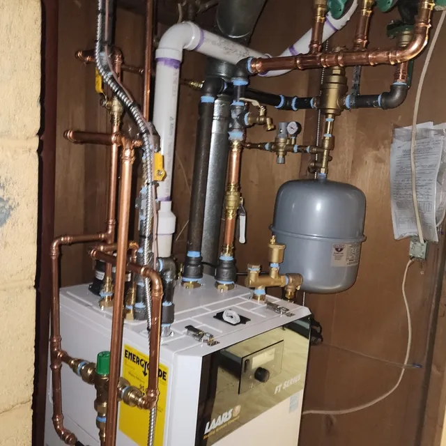 T Gomes Heating & Cooling work photo
