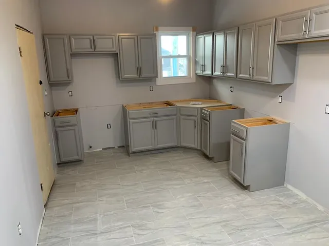 Debrito Construction