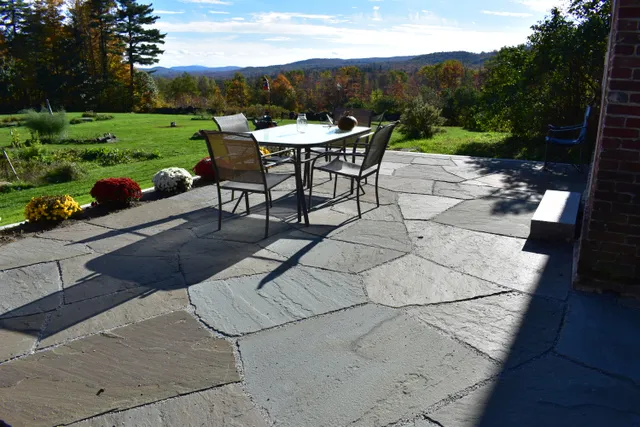 Crestwood Landscaping LLC work photo