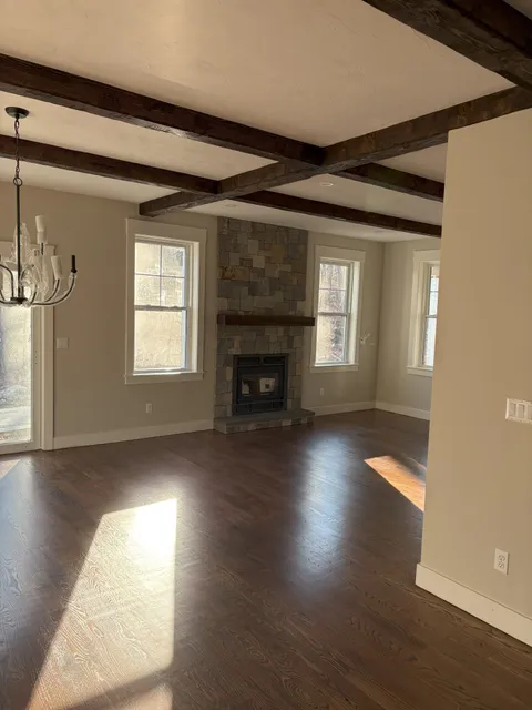 work photo from fosterbrothershardwoodfloors.com