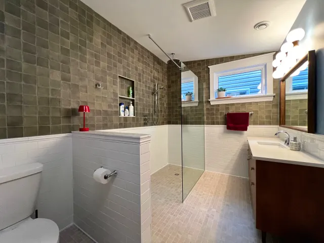 bathroom photo
