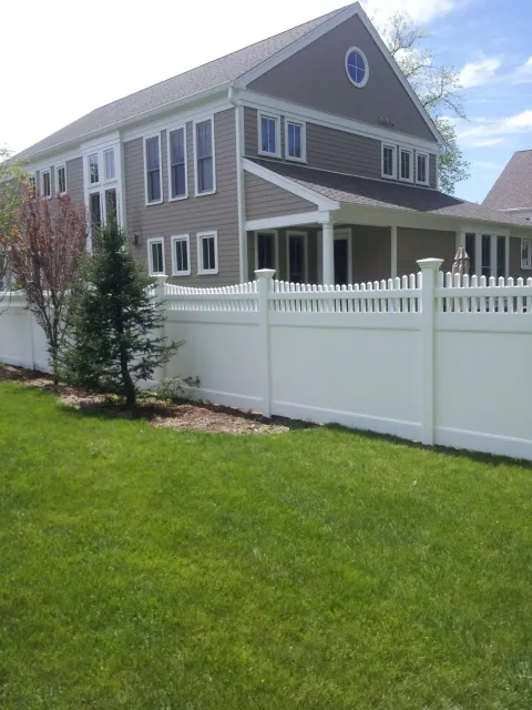 Vinyl fencing