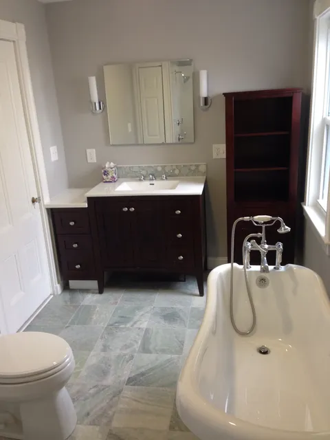 E & C Contracting LLC