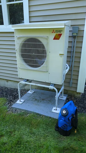 White Glove Heat Pump Cleaning and Maintenance work photo