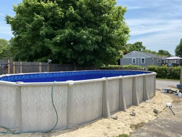 work photo from abovegroundpoolbuilder.com