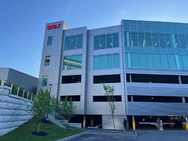 work photo from cleanmeexteriors.com