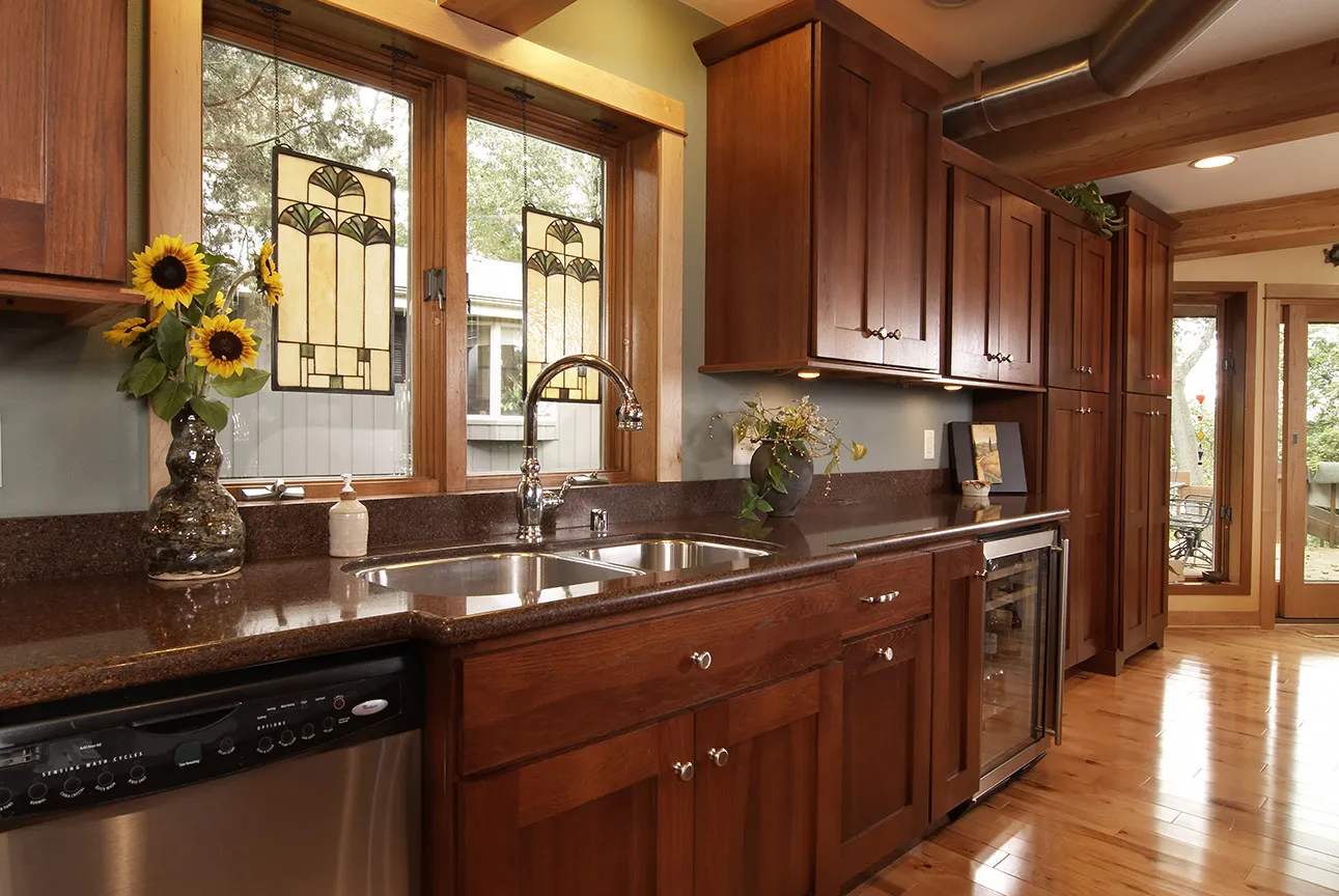 work photo from marbleheadkitchens.com