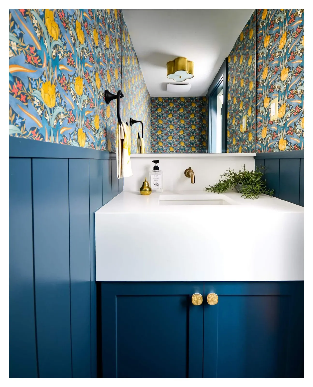 CollearyConstruction-Harlow-DSC_2010-arlington-kitchen-bathrooms-family-room-border.jpg