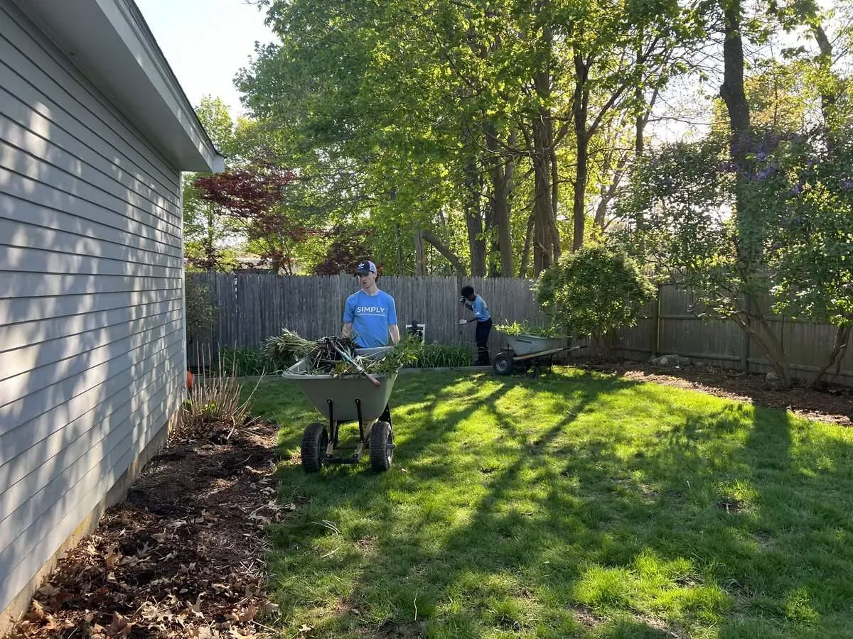work photo from simplylawncareservices.com