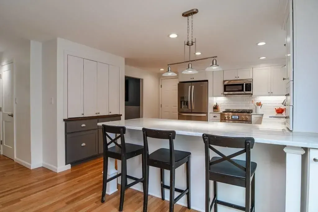 work photo from sscustomkitchens.com