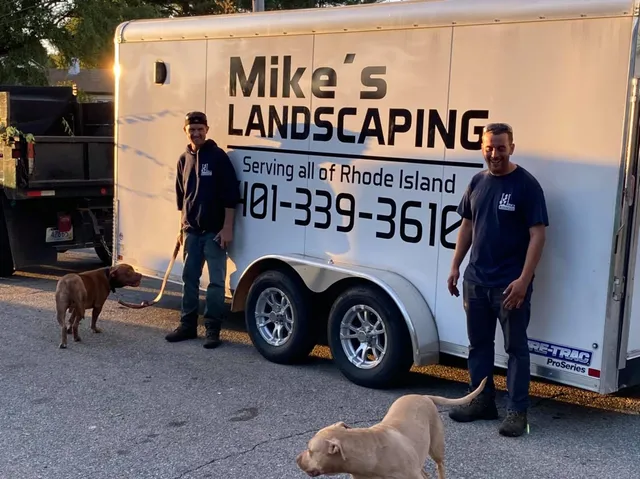 work photo from mikeslandscapingri.com