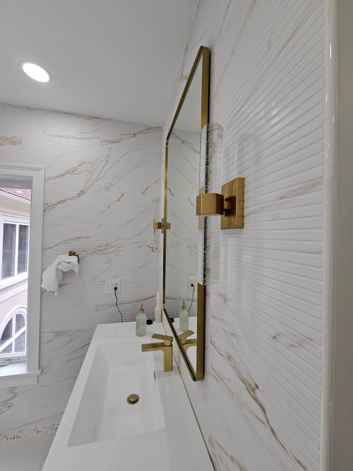 Crown's Tile Solution