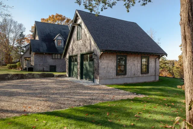Restorations &amp; Remodeling