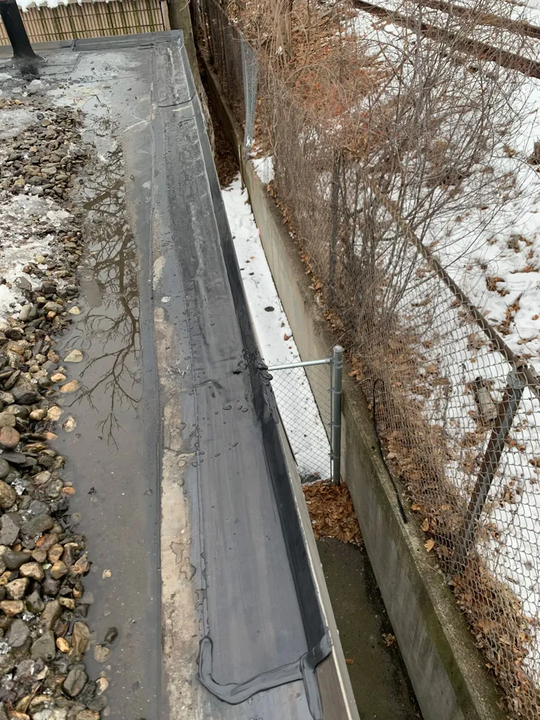 work photo from bostonflatroof.com