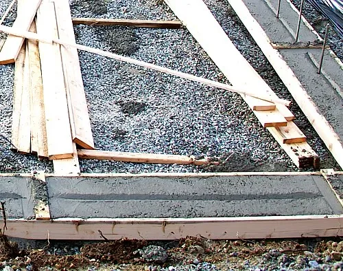 Preparing the footings for pouring concrete