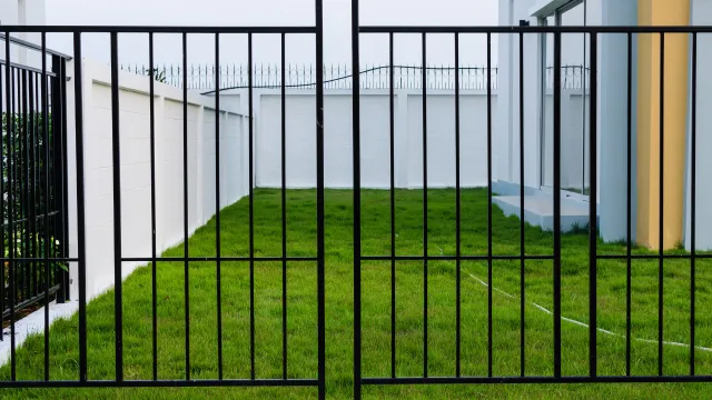 work photo from executivefenceinc.com