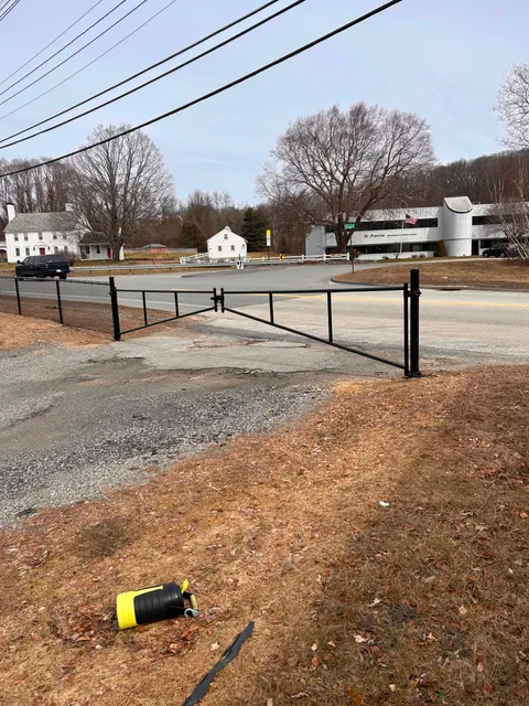 work photo from newwhitelandscapingandfence.com