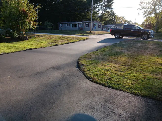 DMR Sealcoating & Paving Inc work photo