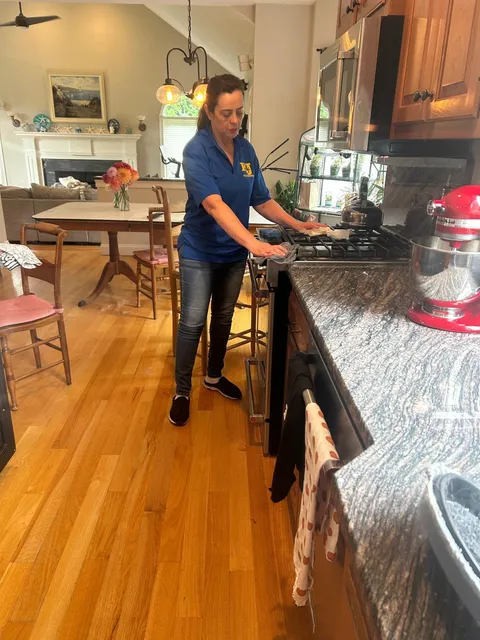 R & J Cleaning sevices & Maintenance - Rockland, Massachusetts work photo