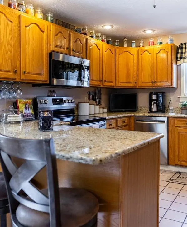 work photo from xstoneandcabinetry.com