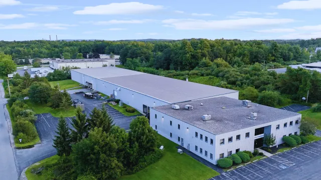work photo from commercialroofmasters.com