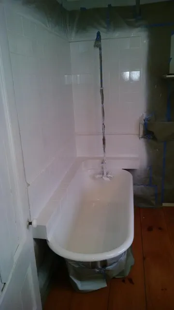work photo from thebathtubman.com