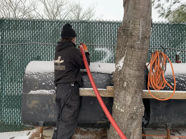 Lowest Price Oil work photo