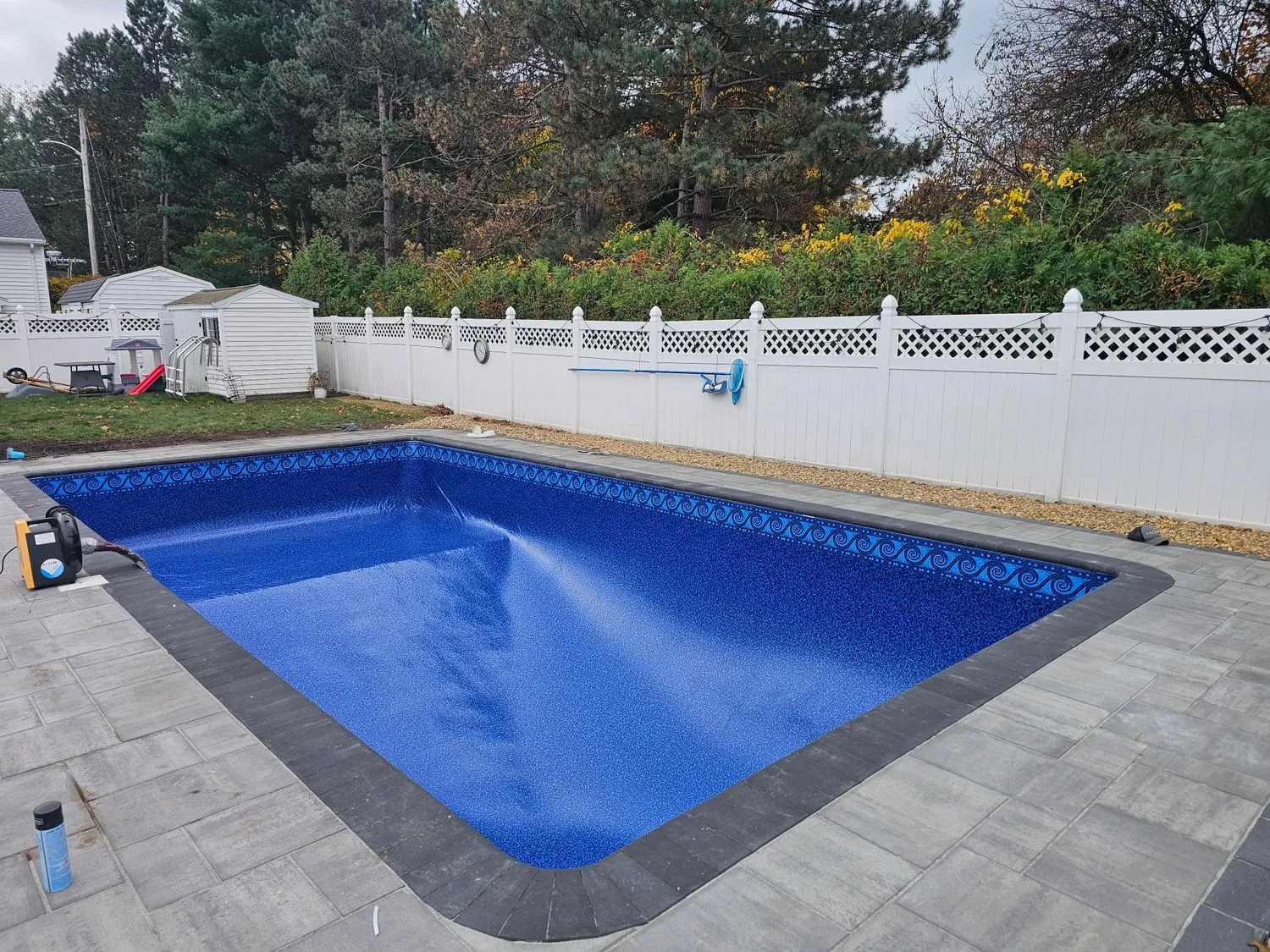 Blue Max Pool Service Inc.