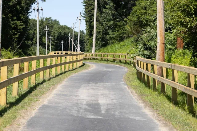 DeLucca Fence Company, Inc. work photo