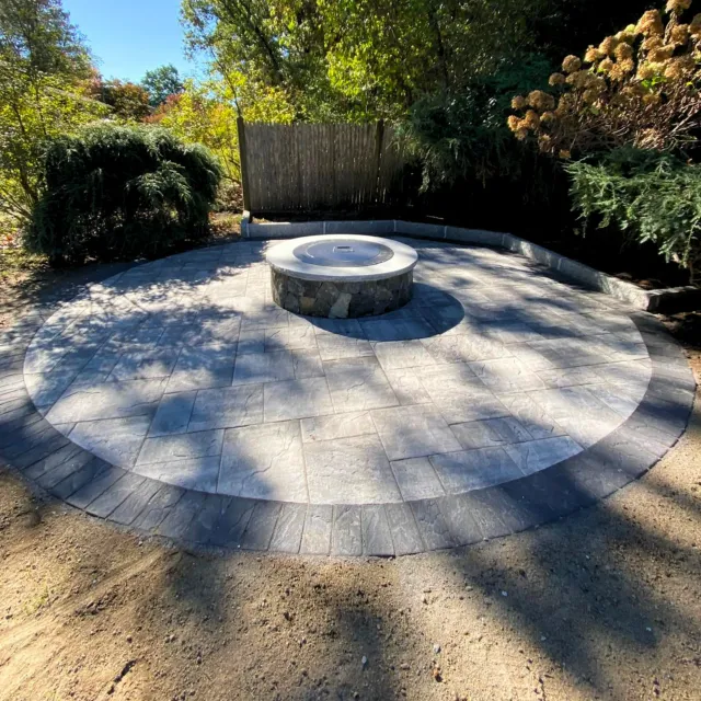 work photo from greenleaveslandscape.com