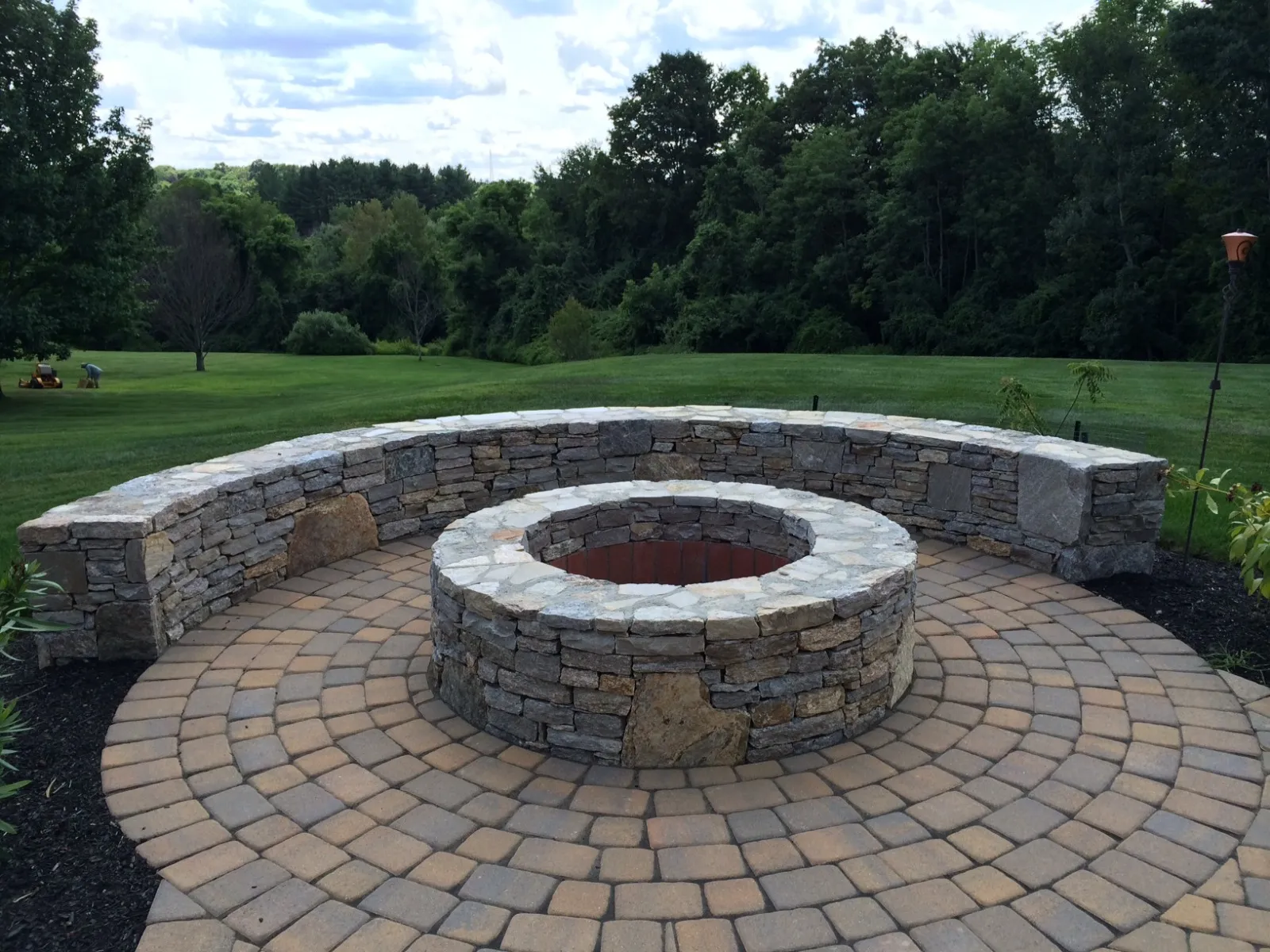 Landscaping & Construction