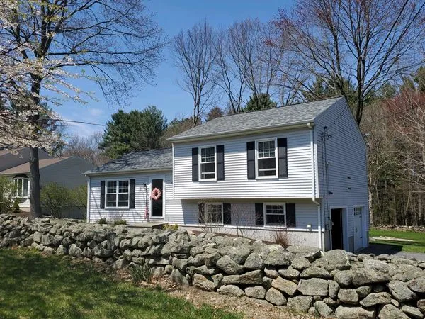 work photo from noreasterroofing.com
