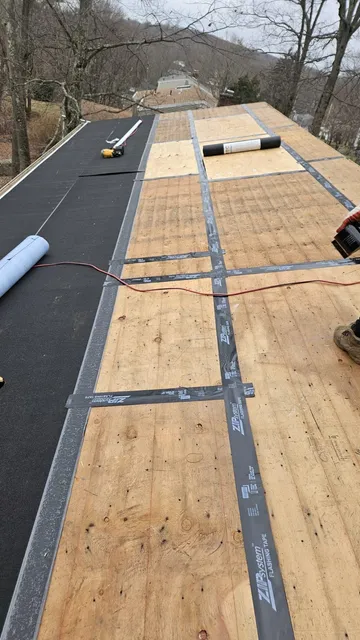 work photo from gmroofingandsiding.com