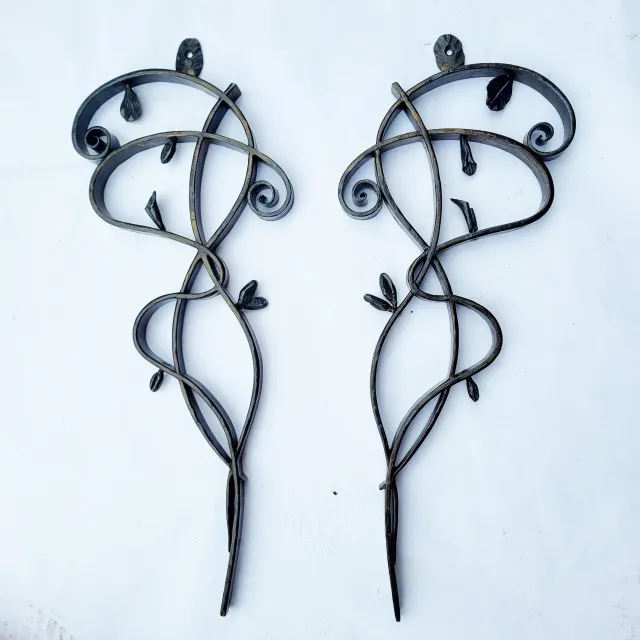 The Children's Museum Art Nouveau Brackets