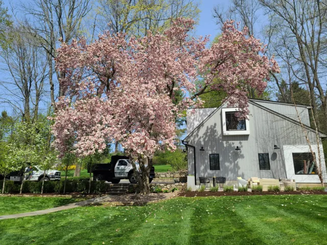 Lawn care in Weston CT. Near me.